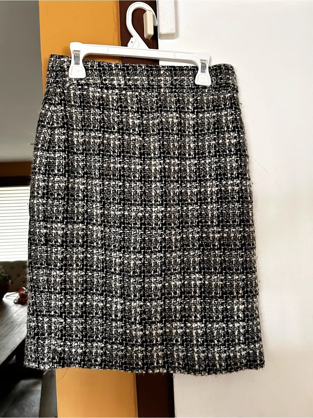 Banana Republic Factory Tweed Pencil Skirt 00P Black White Mini Skirt